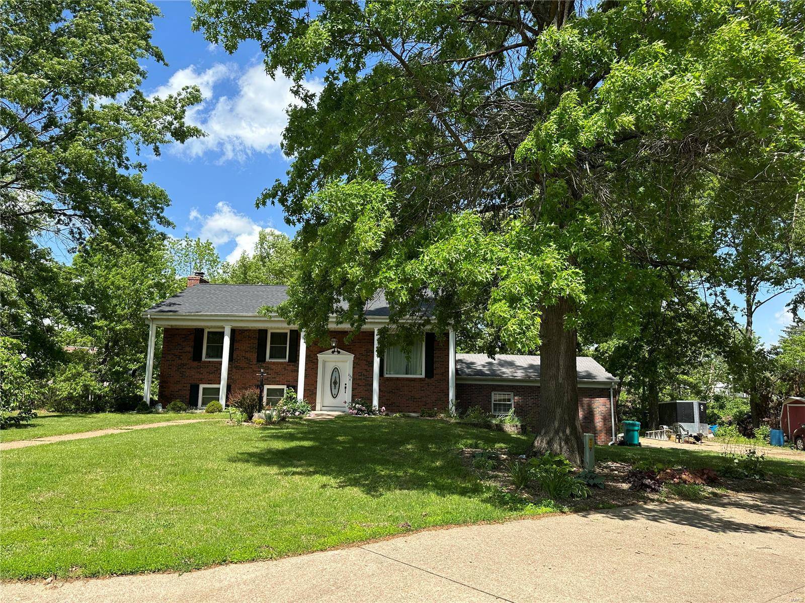 Owensville, MO 65066,226 CIRCLE DR