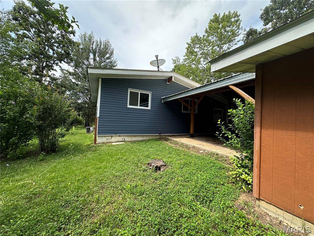 Cuba, MO 65453,28 INDIAN HILLS DR