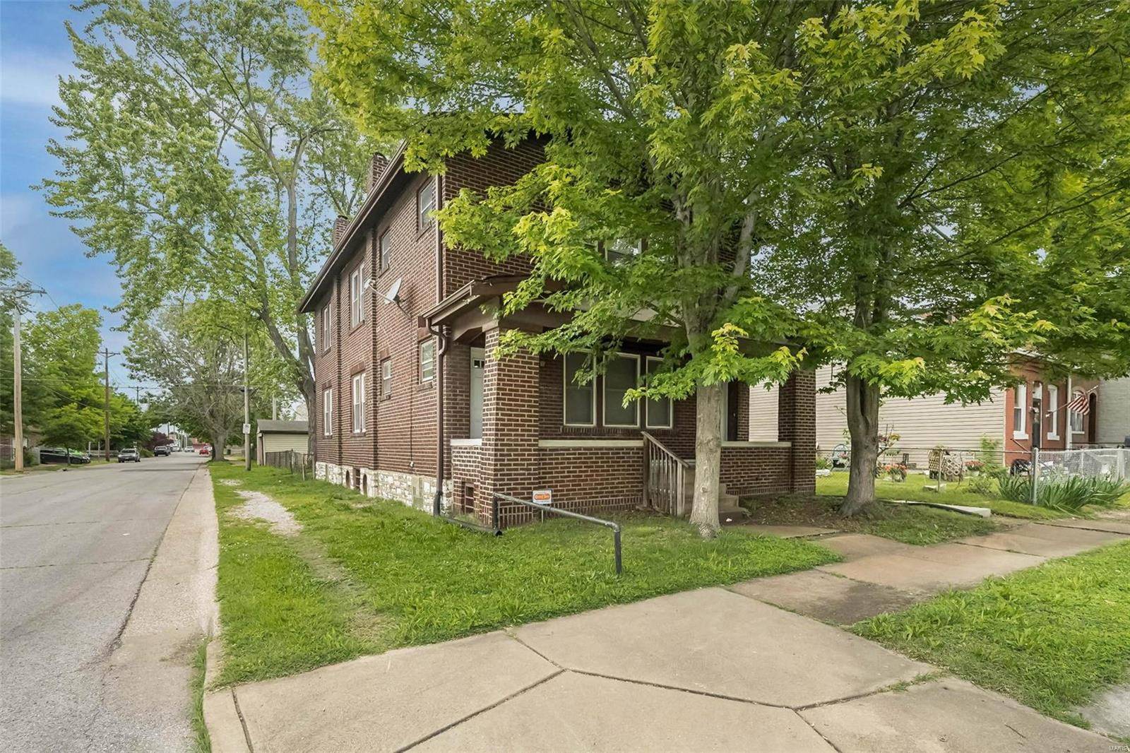 Unincorporated, MO 63111,7829 Pennsylvania AVE