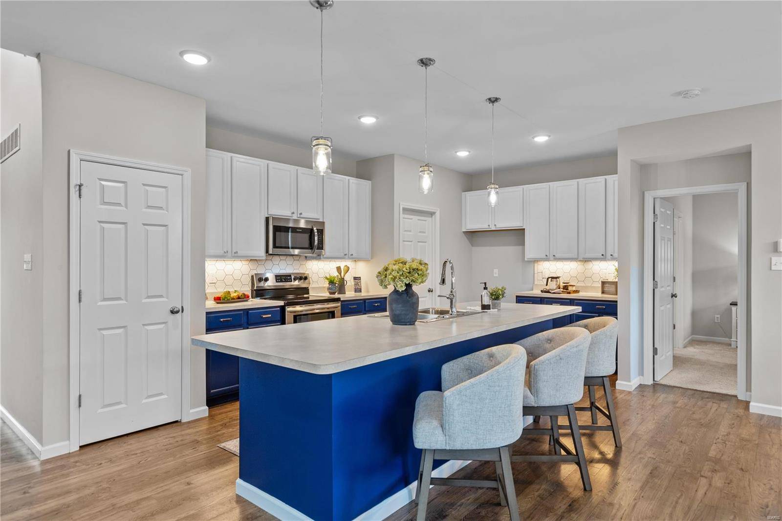 Wentzville, MO 63385,132 Huntleigh DR