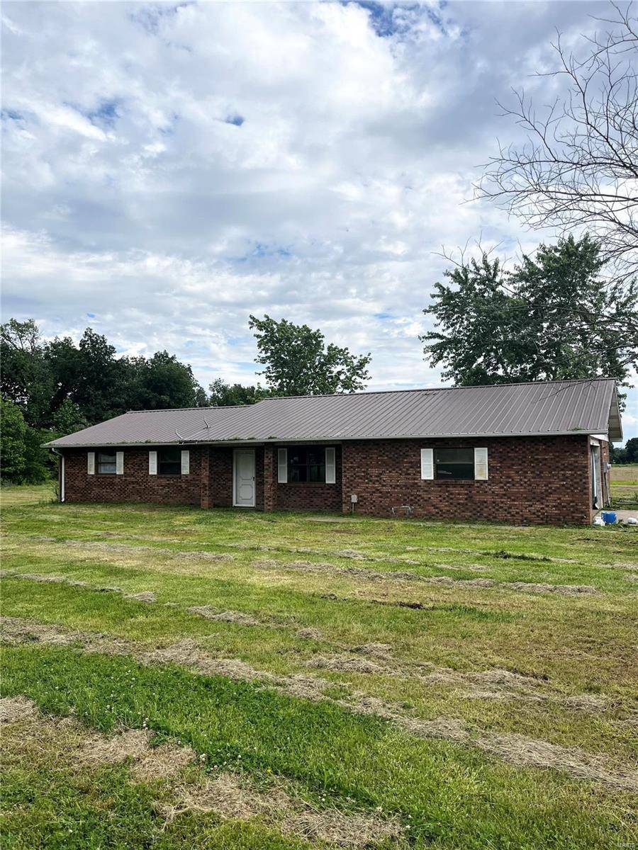 Dudley, MO 63960,7424 County Road 420