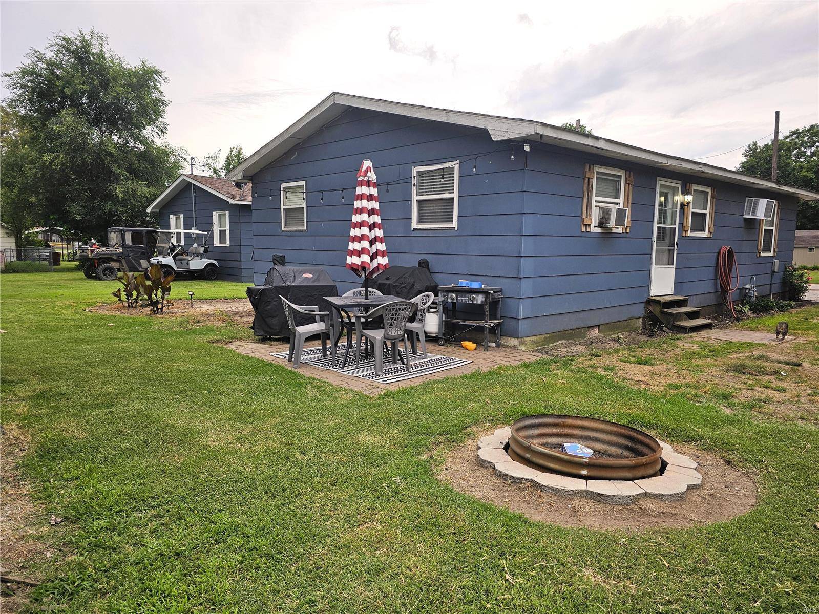 Bernie, MO 63822,107 N Spiker ST