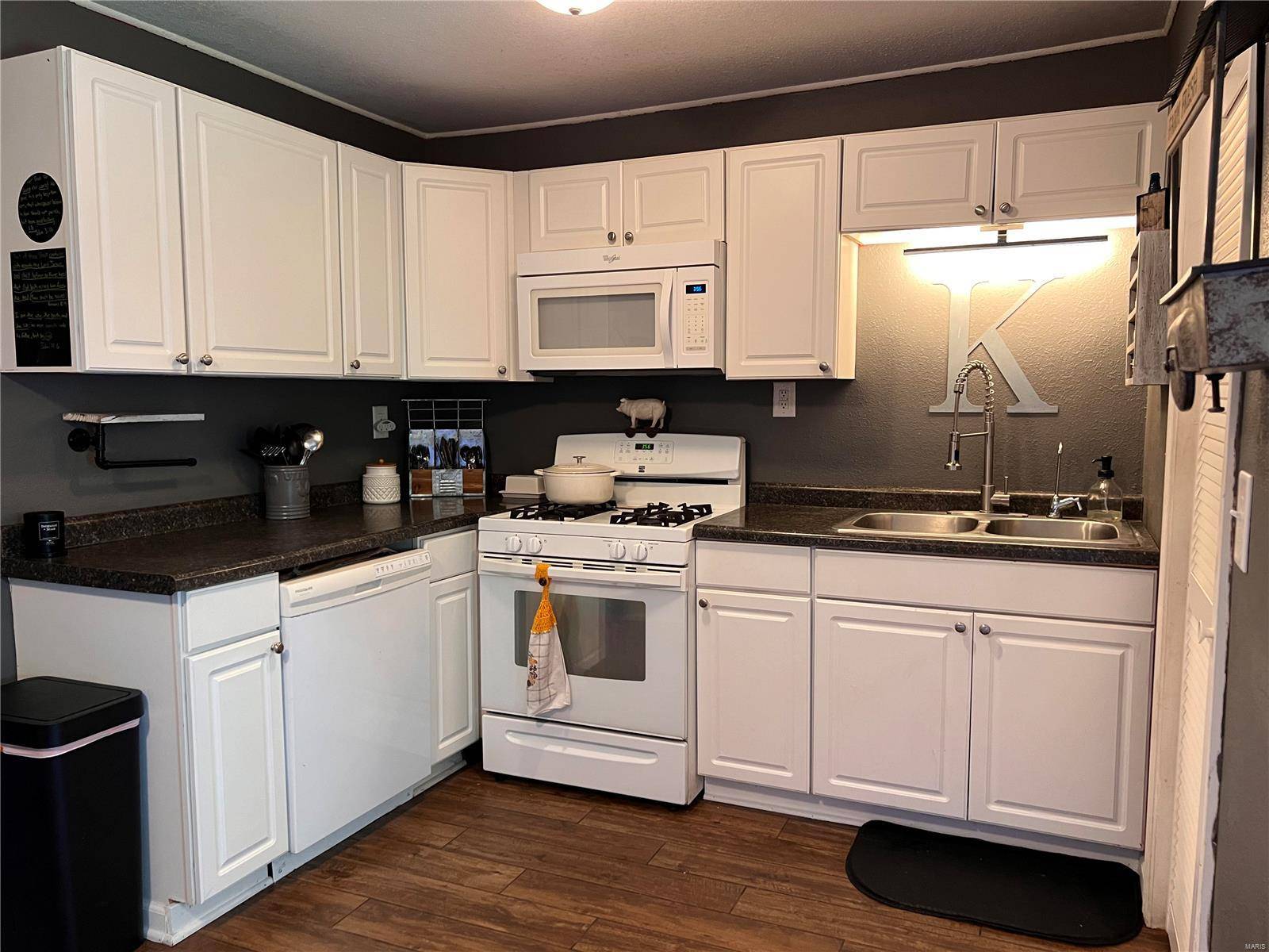 Hannibal, MO 63401,504 Summer ST