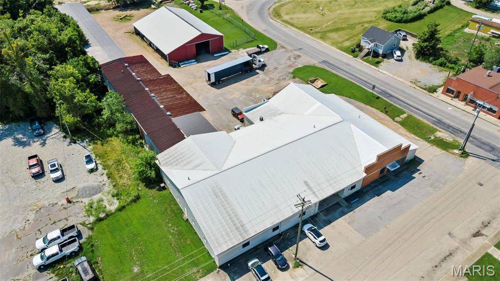 Marble Hill, MO 63764,308 Crown