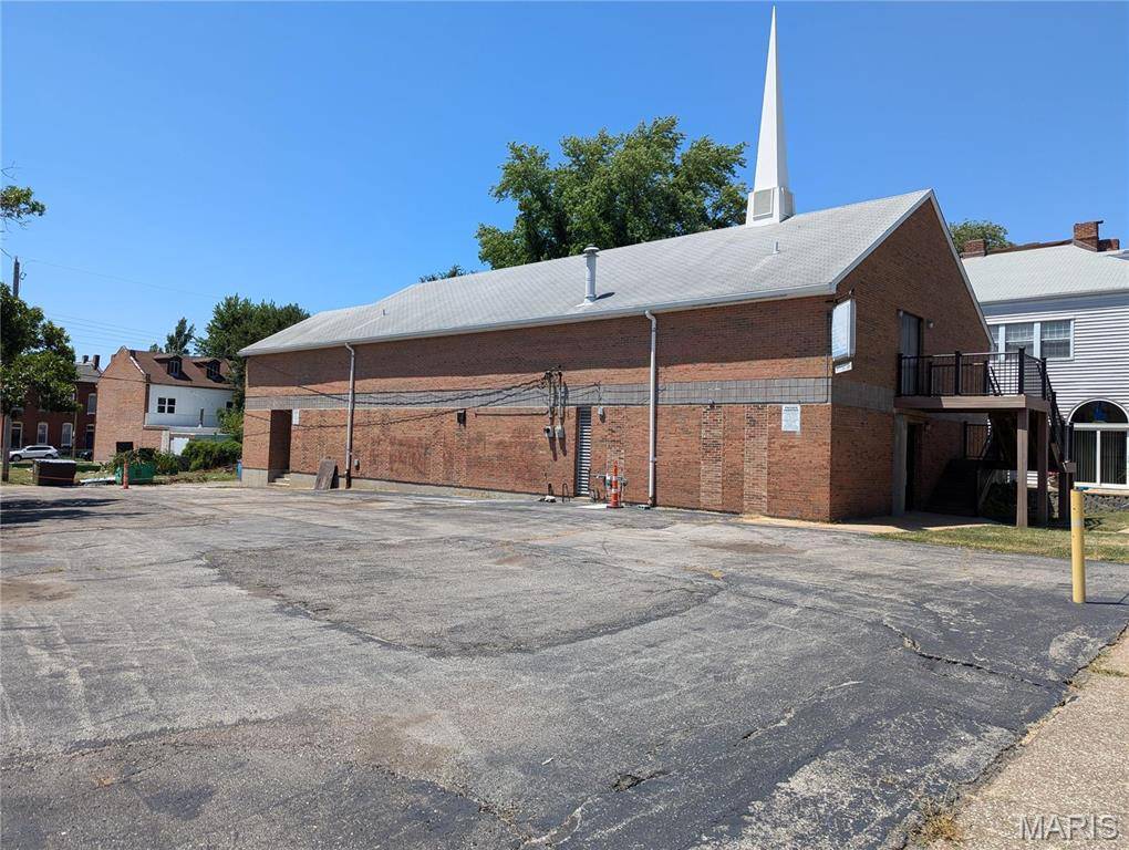 St Louis, MO 63118,2865 McNair AVE