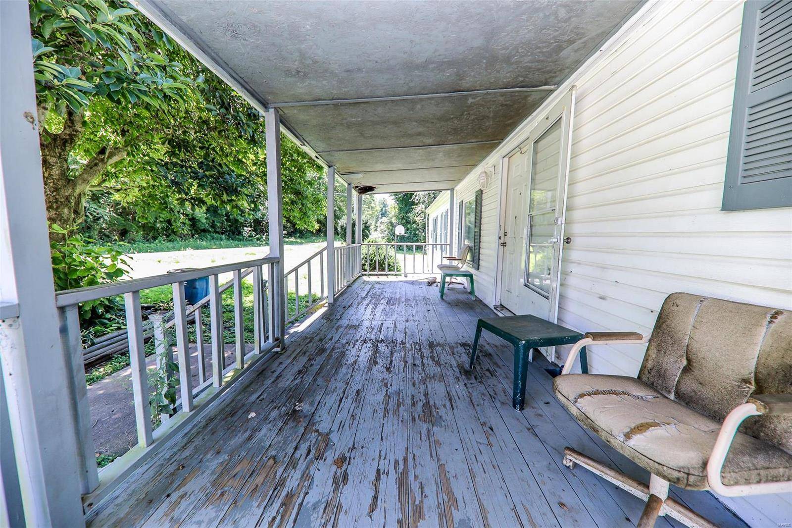 Caseyville, IL 62232,1070 E Ofallon DR