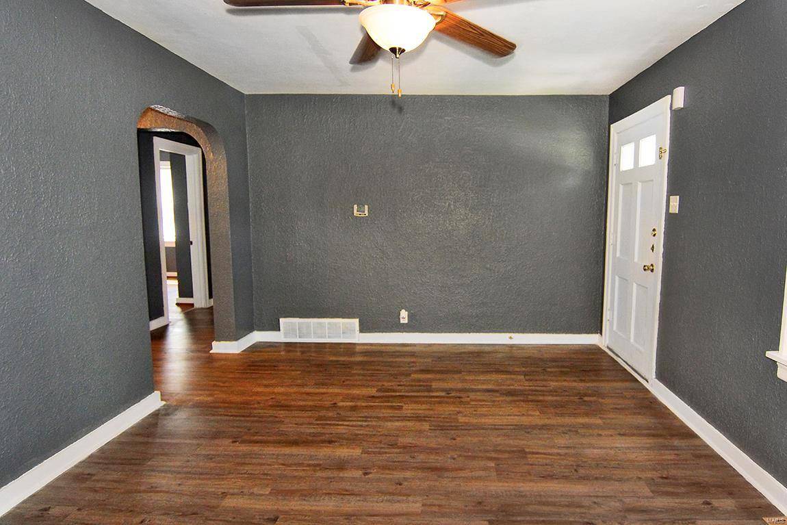 Cape Girardeau, MO 63701,1410 Perry AVE