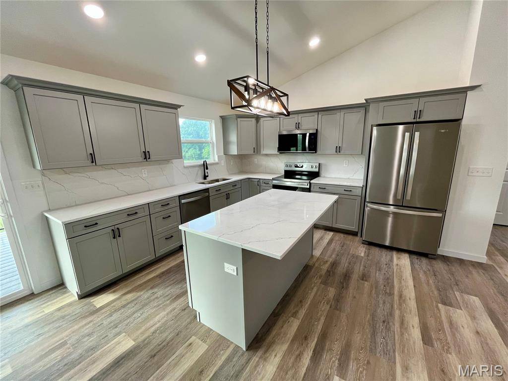 Sullivan, MO 63080,690 Monte Vista DR