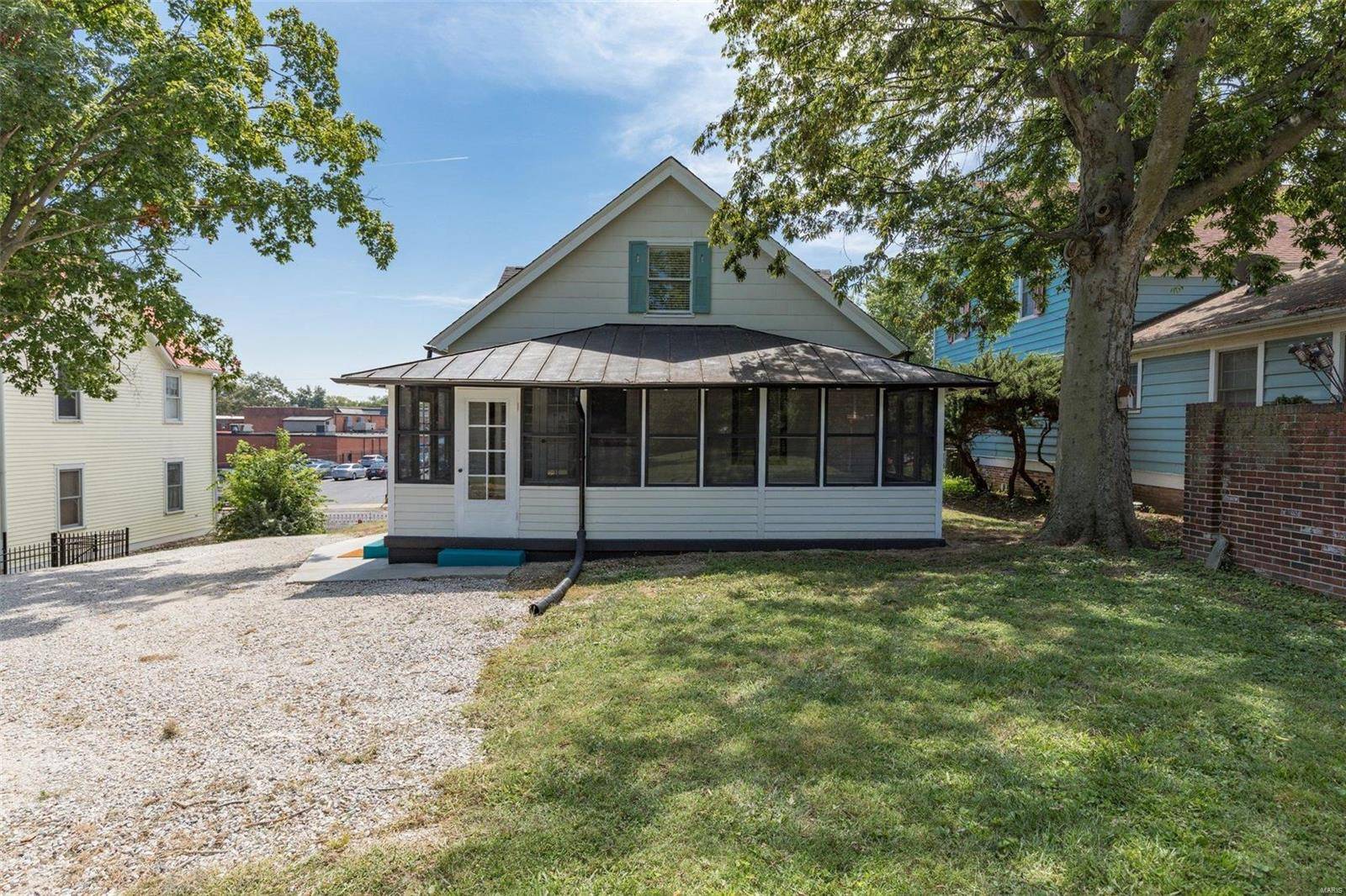 Ste Genevieve, MO 63670,371 Jefferson ST