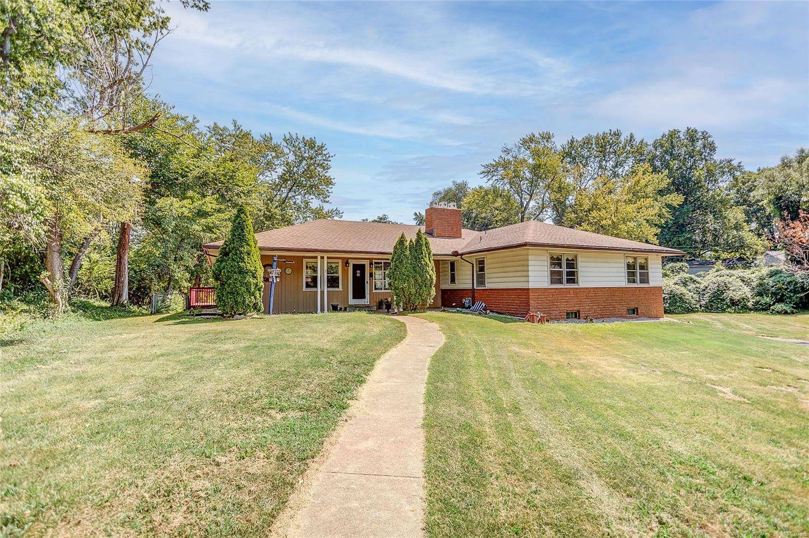 Belleville, IL 62223,1 Debby LN