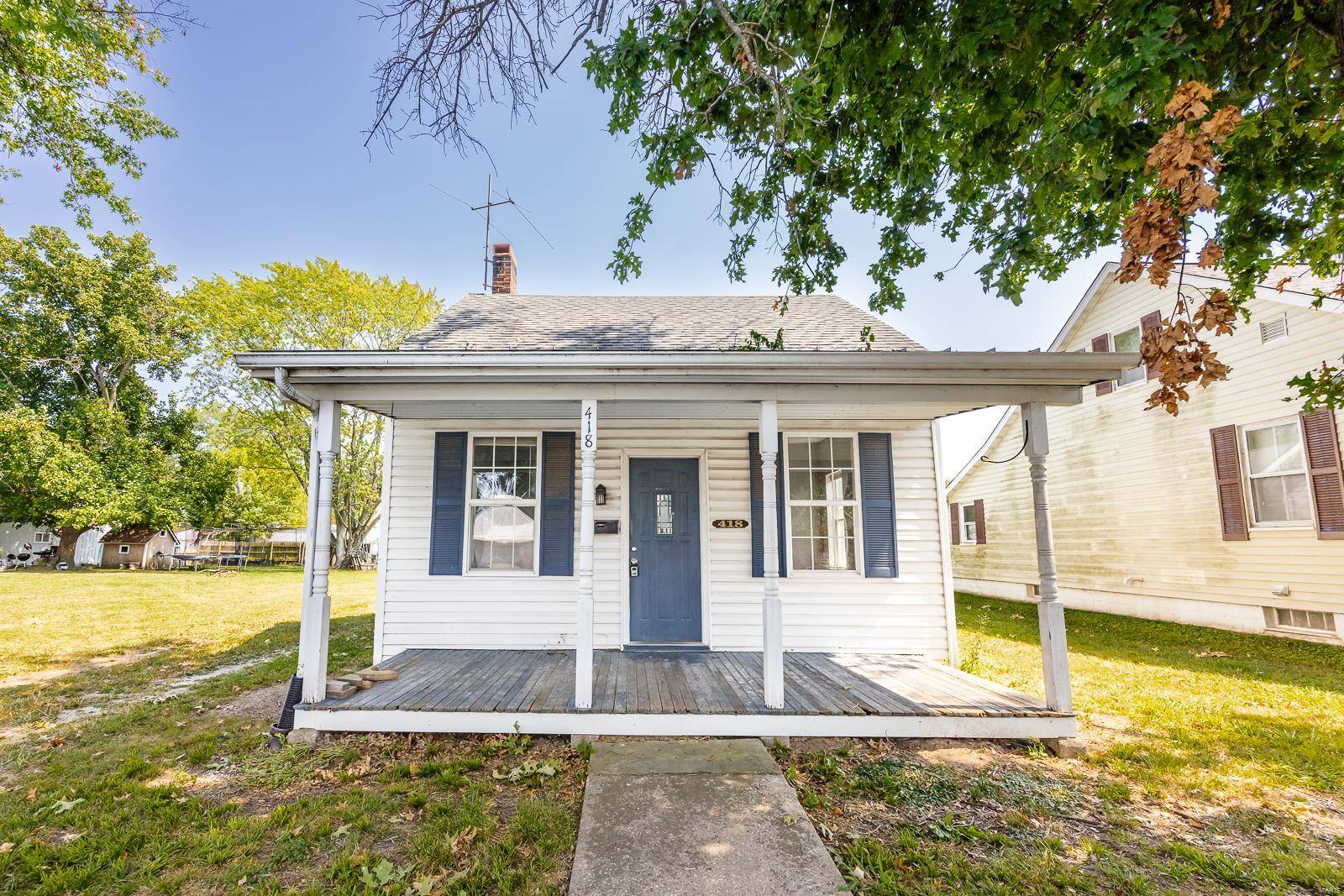 Red Bud, IL 62278,418 Madison ST