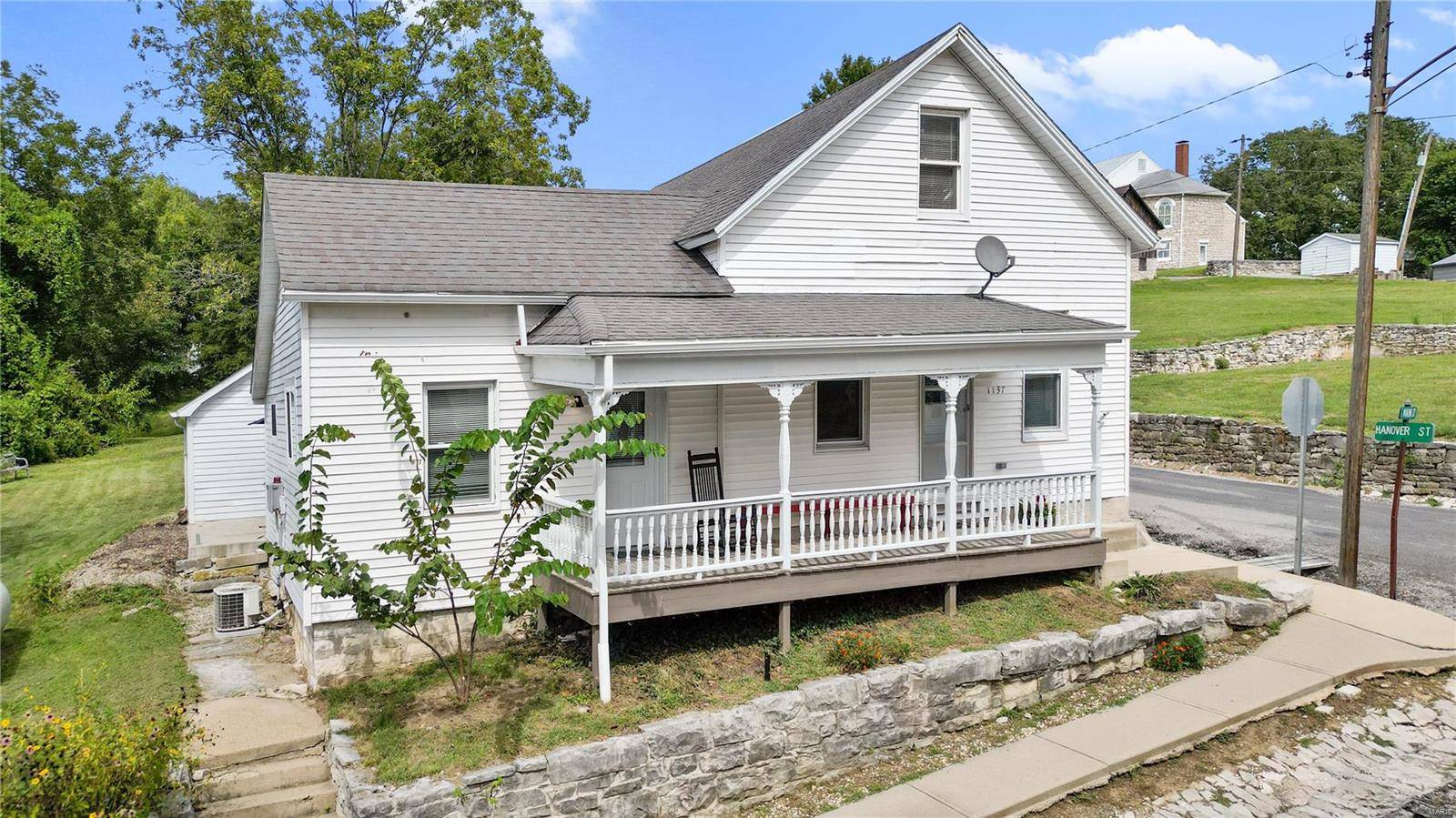 Maeystown, IL 62256,1137 Main ST