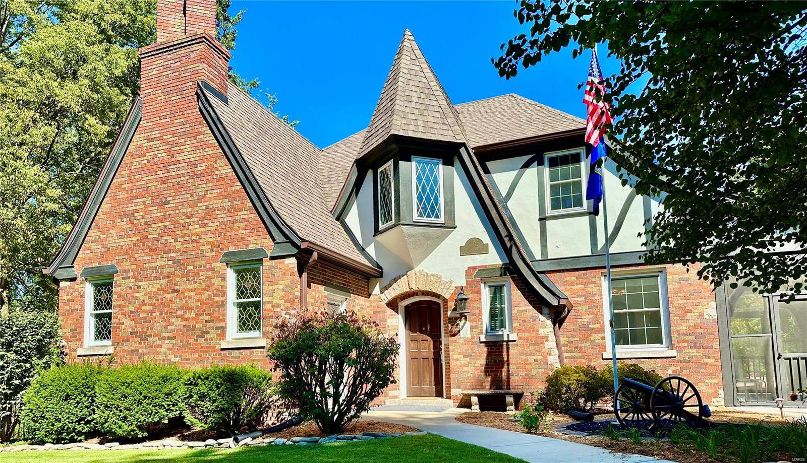 Lebanon, IL 62254,105 Florence ST