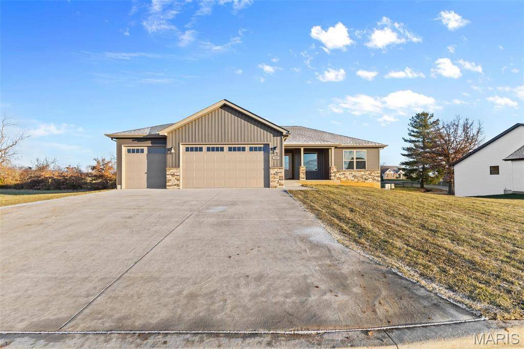 Farmington, MO 63640,829 Barclay DR