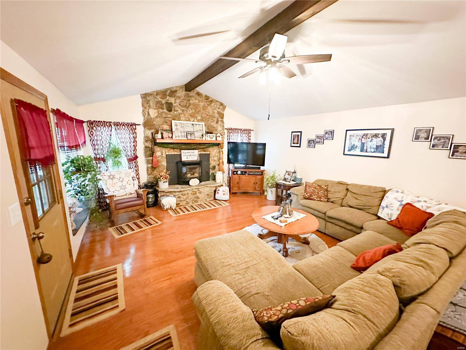 Jadwin, MO 65501,11090 Highway K