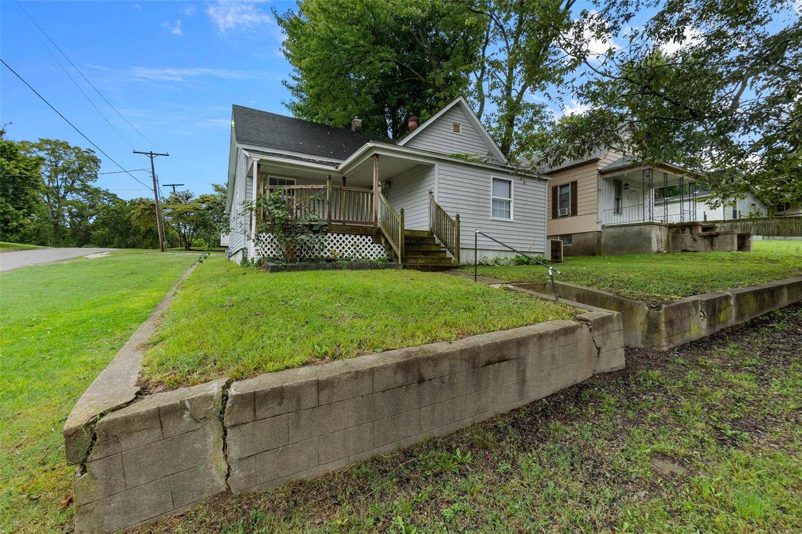 Scott City, MO 63780,700 4th Street East