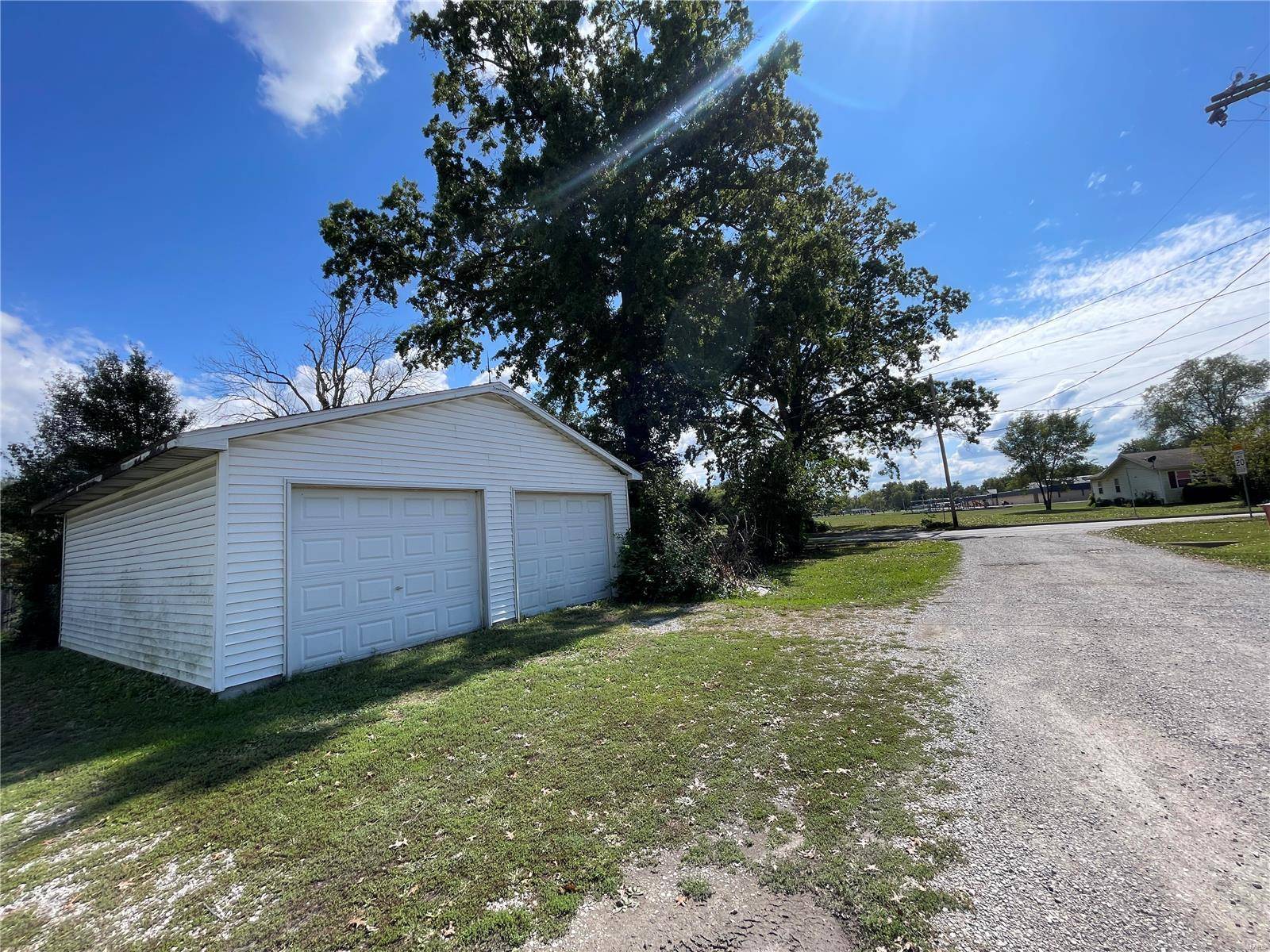 Centralia, IL 62801,716 Cedar ST