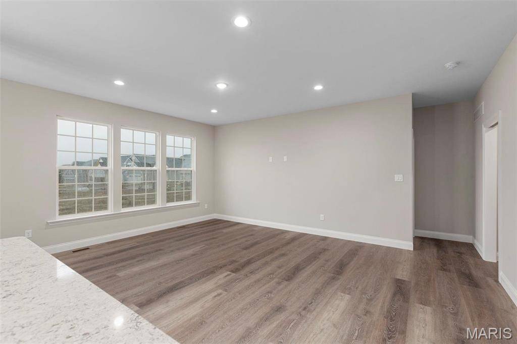 St Peters, MO 63376,1 Lansford @ Ryehill Manor