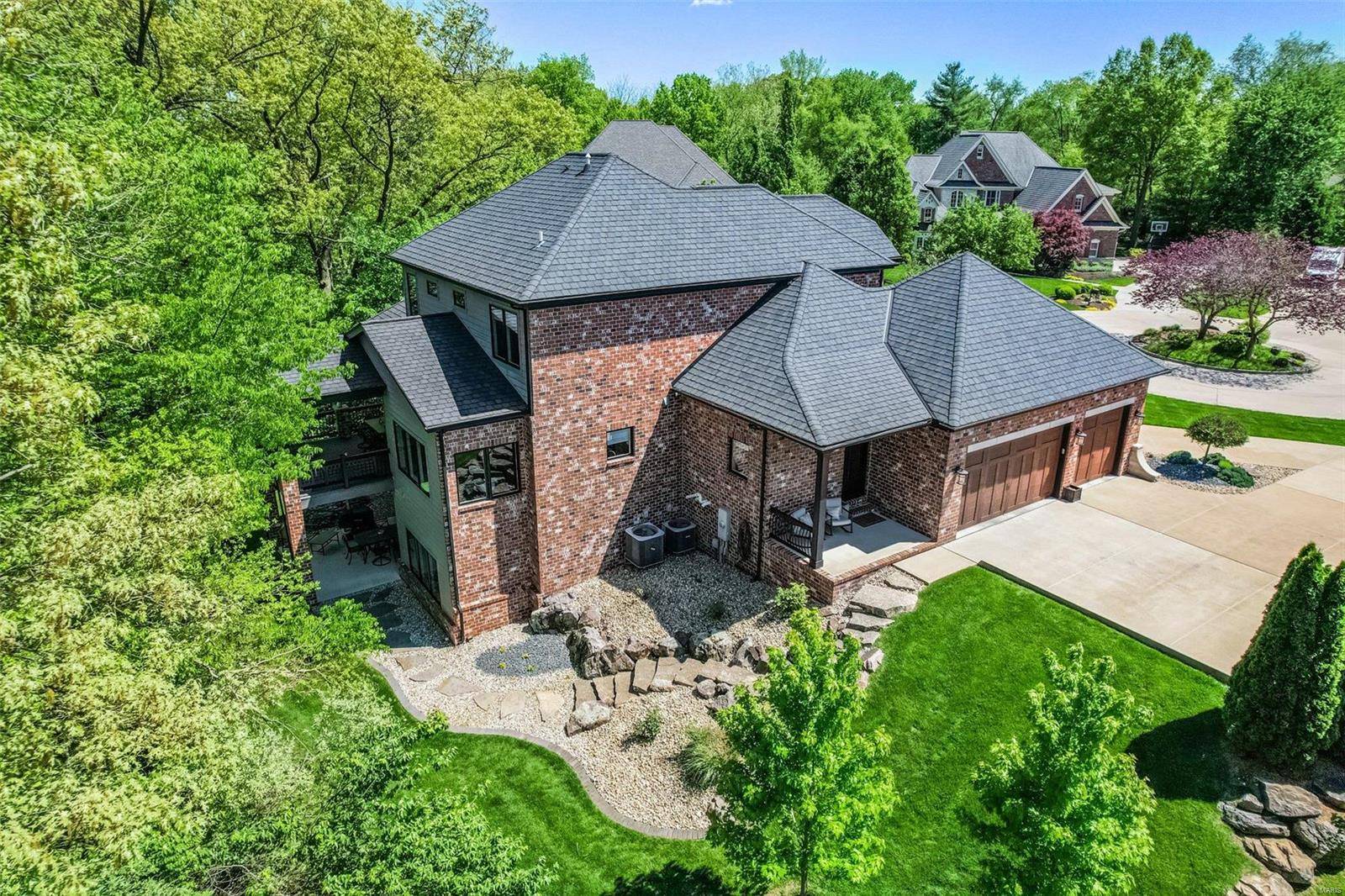 Glen Carbon, IL 62034,5915 Meridian Woods