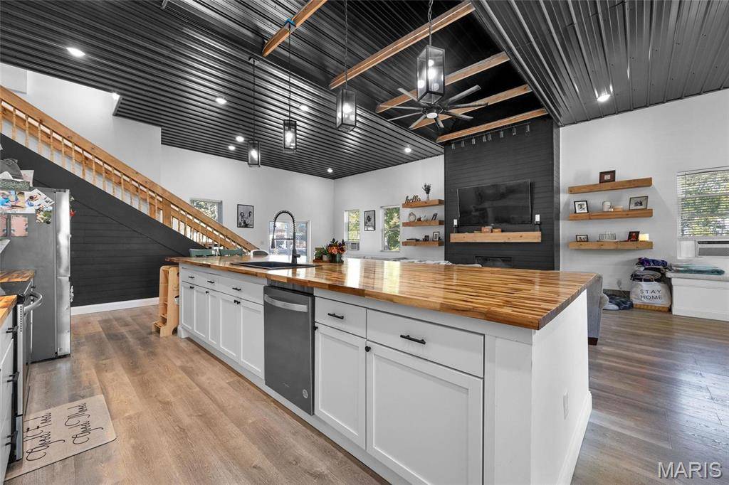 Hillsboro, MO 63050,10410 Business 21