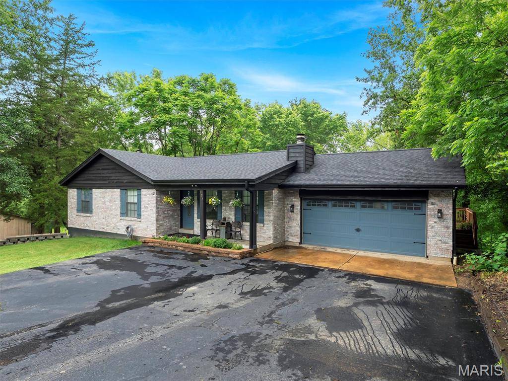 Villa Ridge, MO 63089,575 E Villa Ridge RD