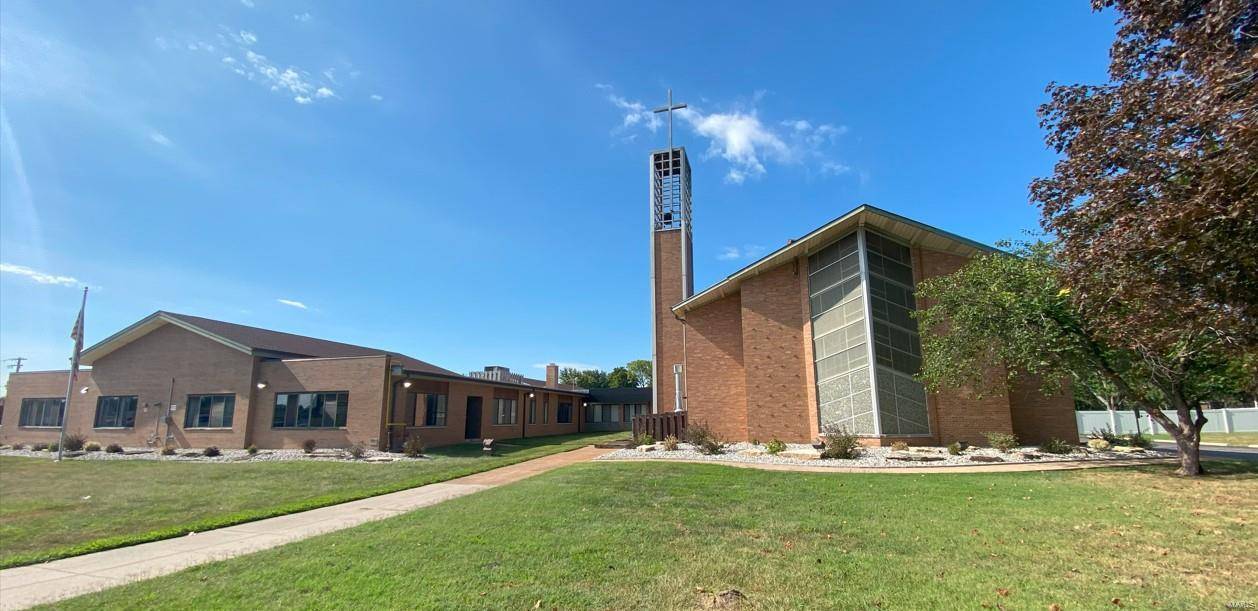 Florissant, MO 63031,660 Charbonier RD