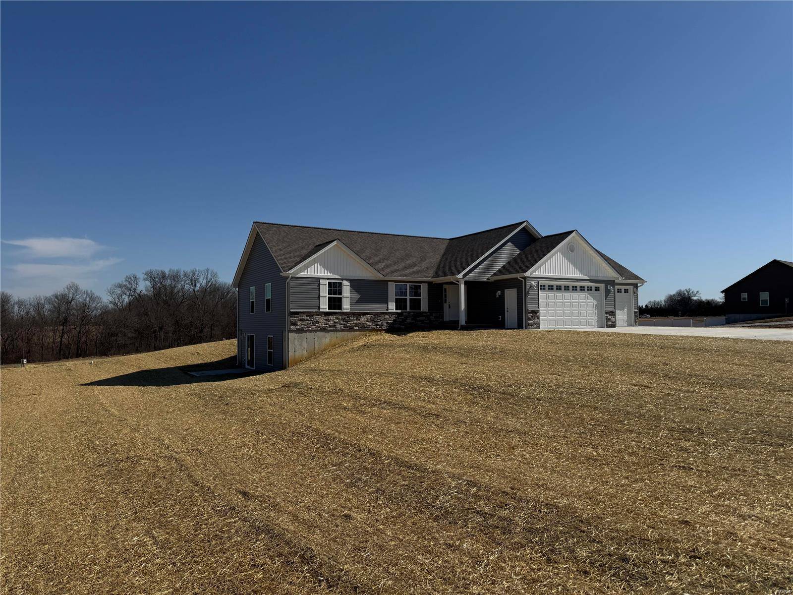 Troy, MO 63379,16 Alpine DR