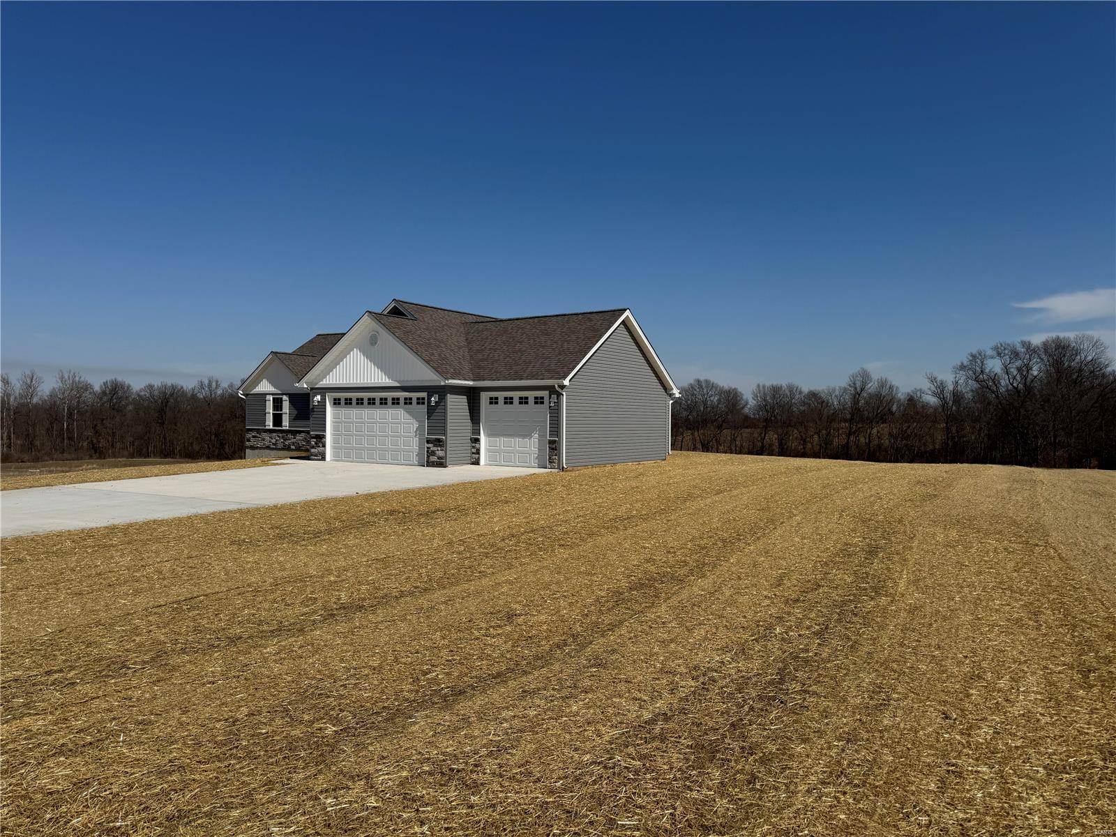 Troy, MO 63379,16 Alpine DR