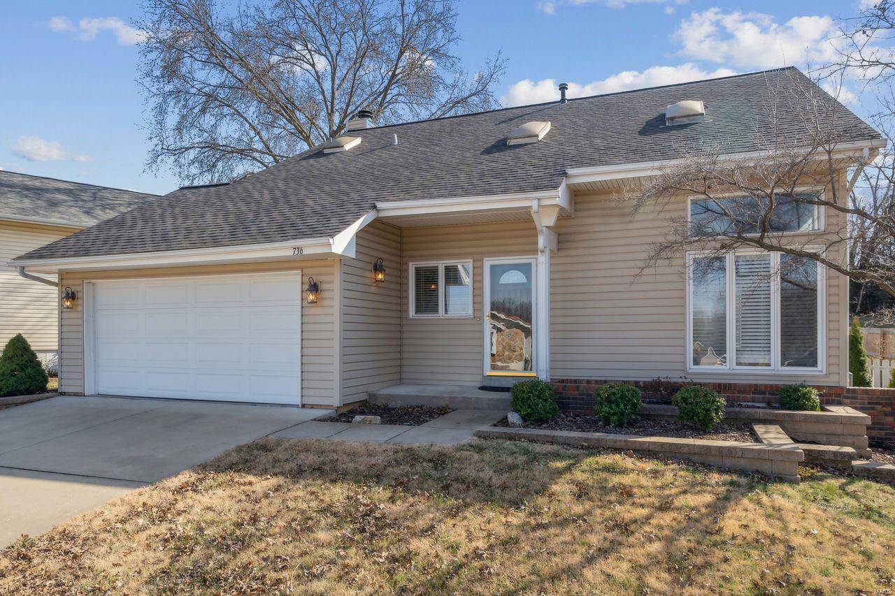 St Charles, MO 63303,736 Woodbriar LN