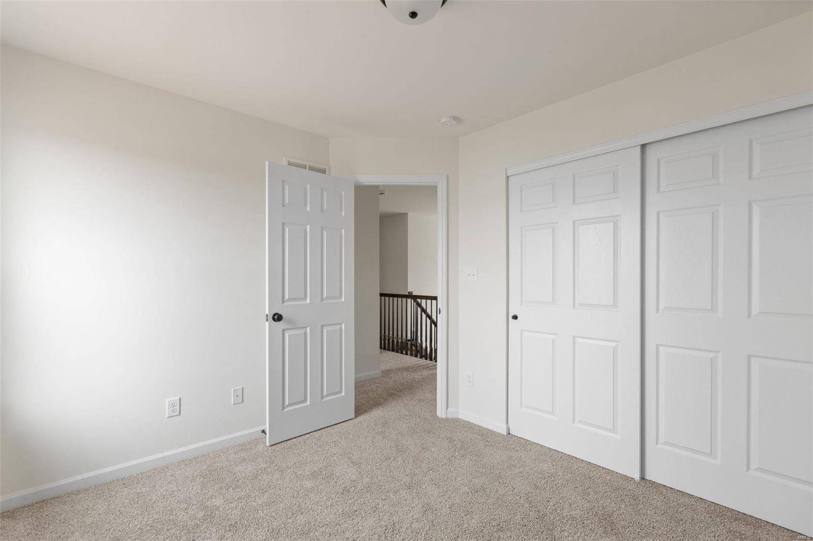 Florissant, MO 63031,258 Noser DR