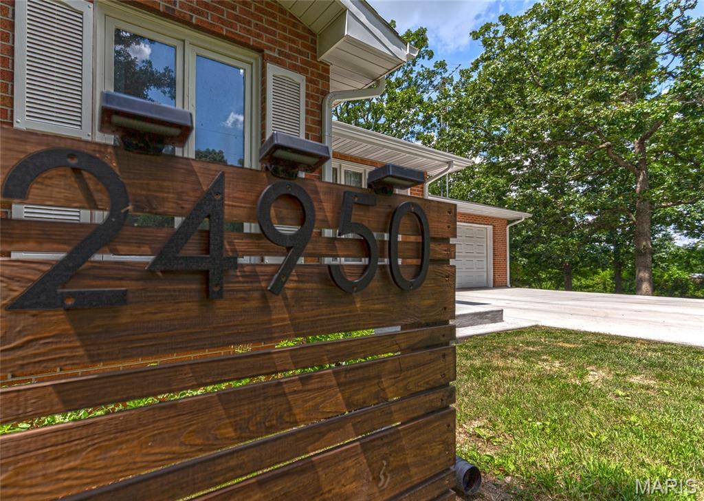 Richland, MO 65556,24950 State Rd A