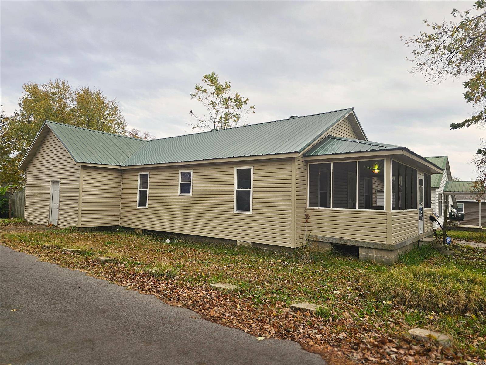 Dexter, MO 63841,818 N Sassafrass ST