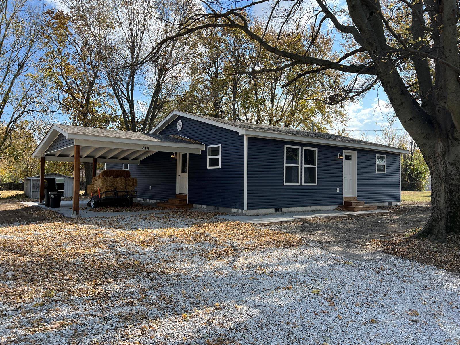 Montgomery City, MO 63361,814 Stella St