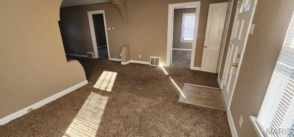 Jennings, MO 63136,8813 Wiedle PL