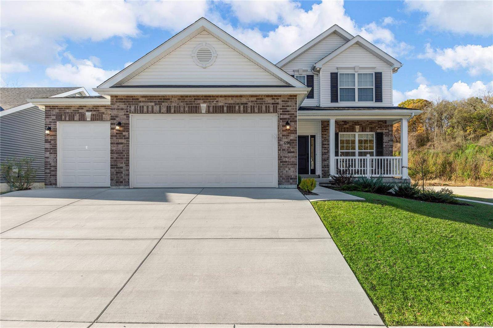 Fenton, MO 63026,696 Fox Creek DR