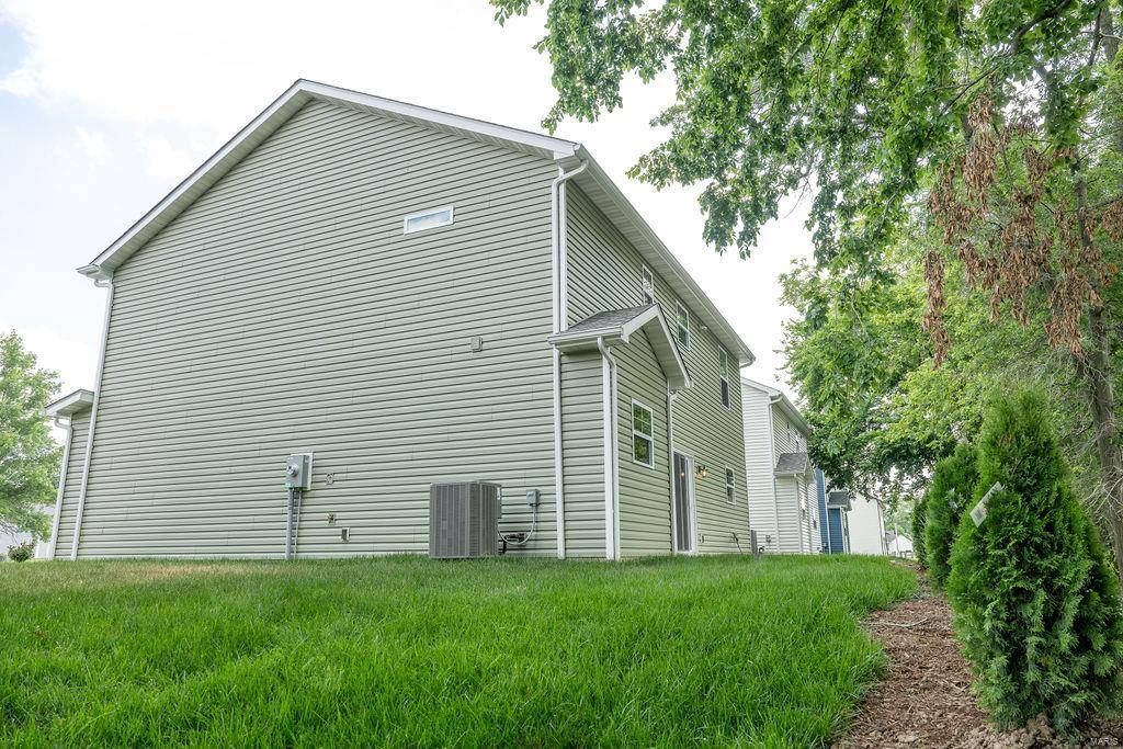 Mascoutah, IL 62258,1461 Lexi LN