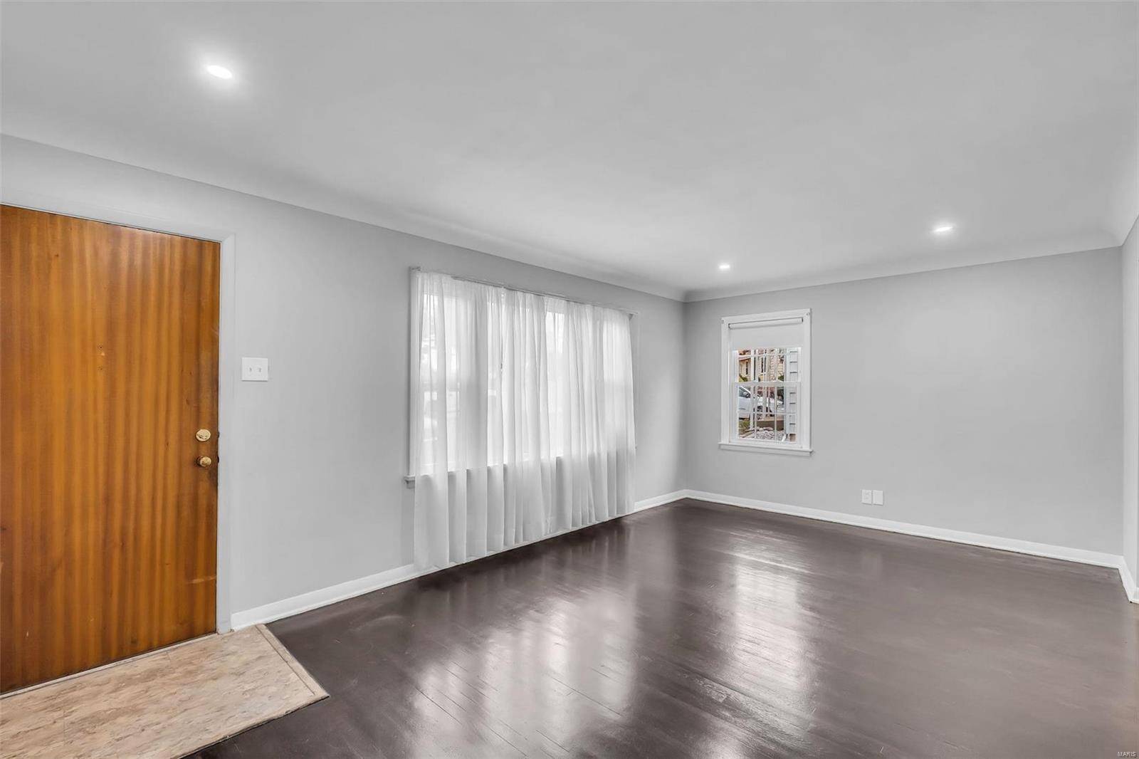 St Louis, MO 63134,8580 Harold DR