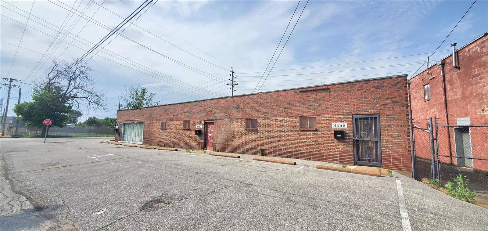 St Louis, MO 63134,8455 Wabash AVE