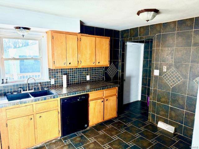 Cape Girardeau, MO 63703,1211 College ST