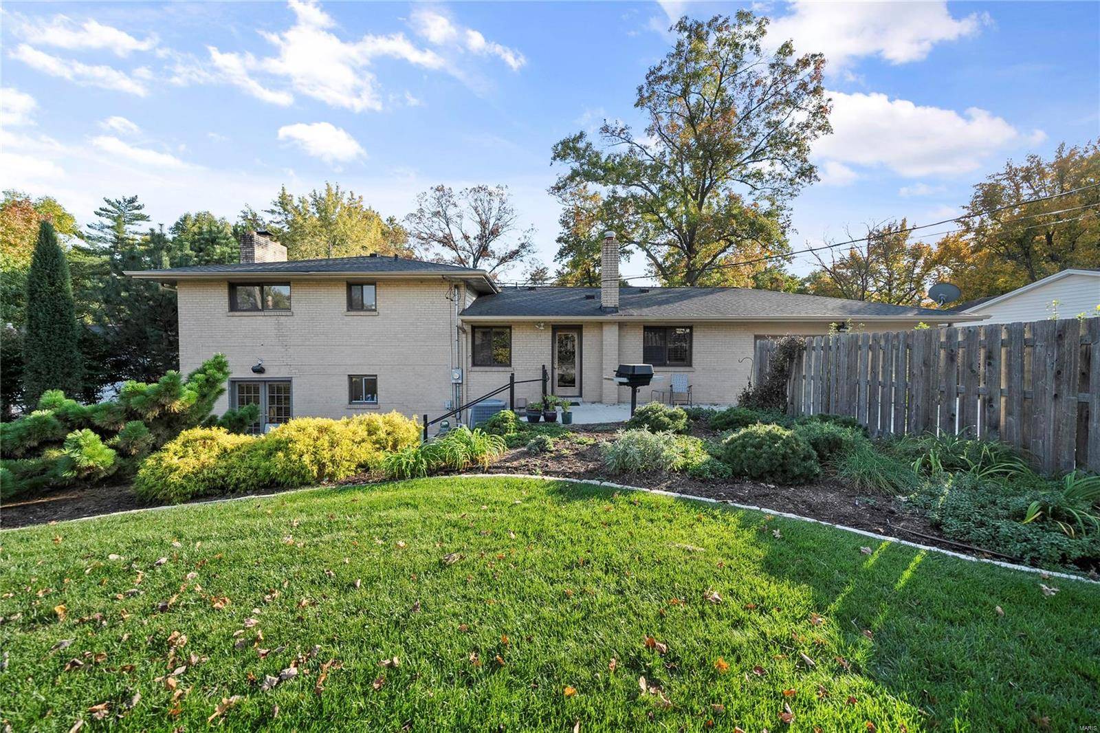 Kirkwood, MO 63122,1411 Lindgate DR
