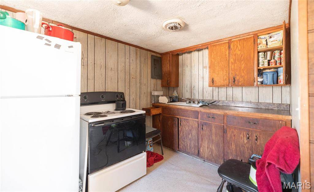 St Robert, MO 65584,22780 Halbert DR