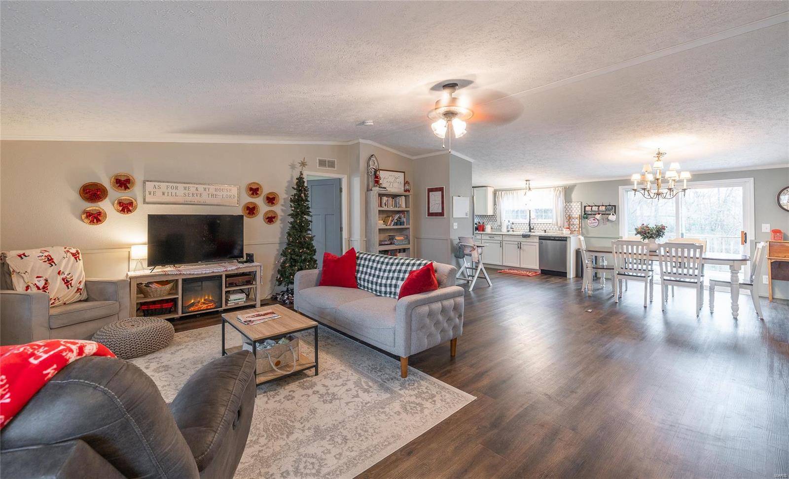 Richland, MO 65556,704 Ogle DR