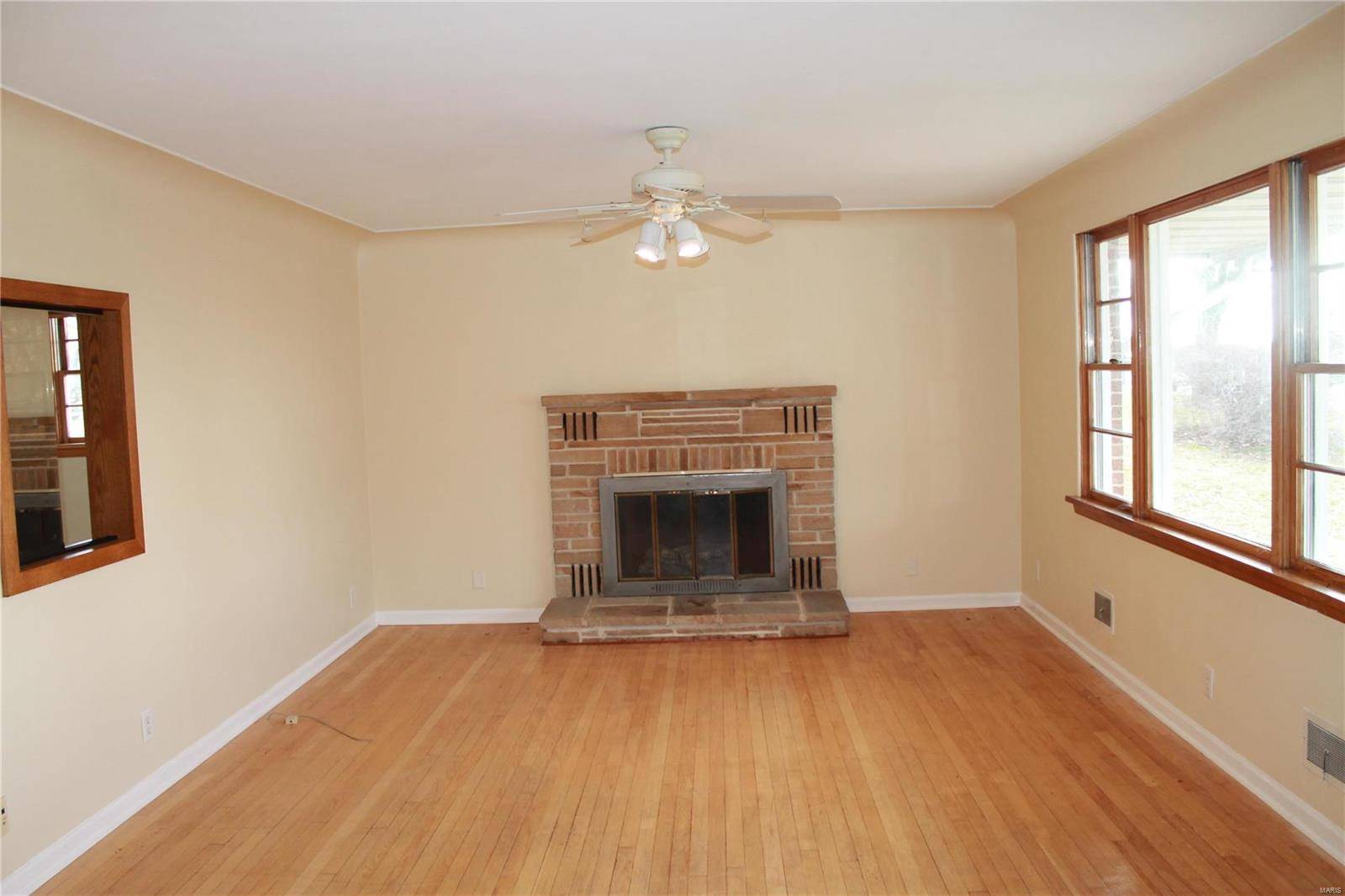 St Clair, MO 63077,1240 N Main