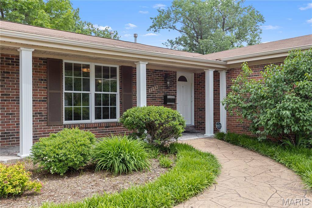 University City, MO 63130,8055 Amherst AVE