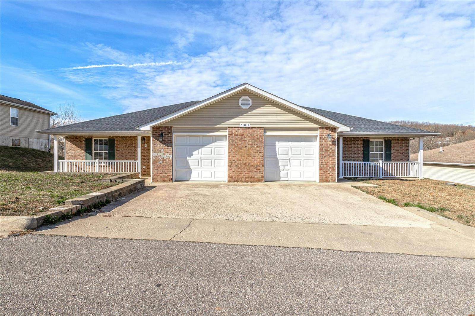 St Robert, MO 65584,21011 Homer RD #A & B