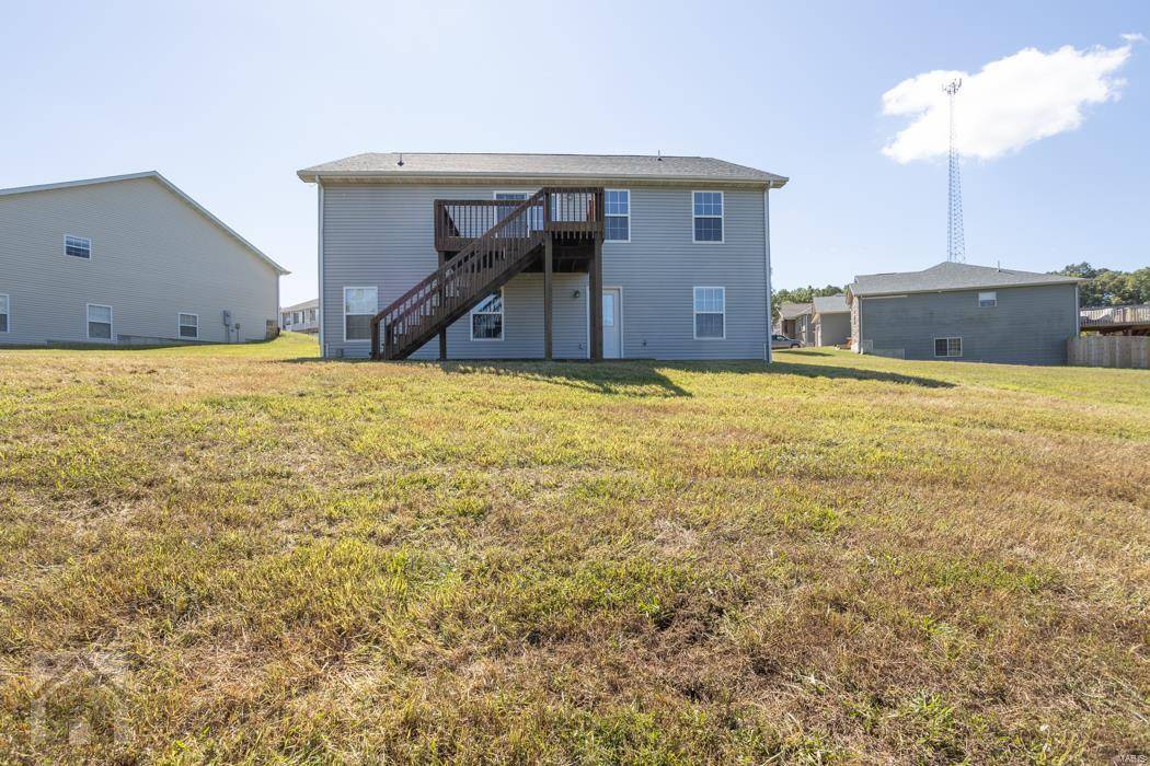 St Robert, MO 65584,16206 Hershey RD