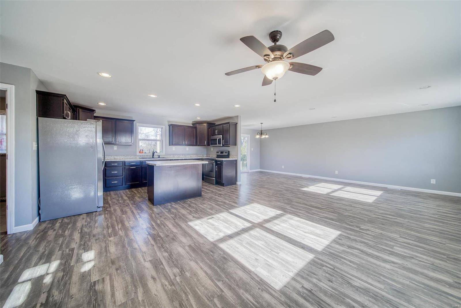 Newburg, MO 65550,16785 Lakewood DR