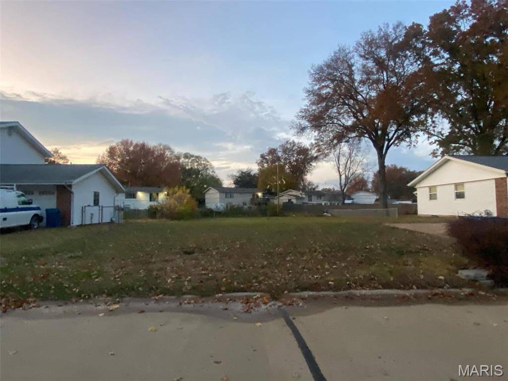 Hazelwood, MO 63042,7359 Cartwheel LN