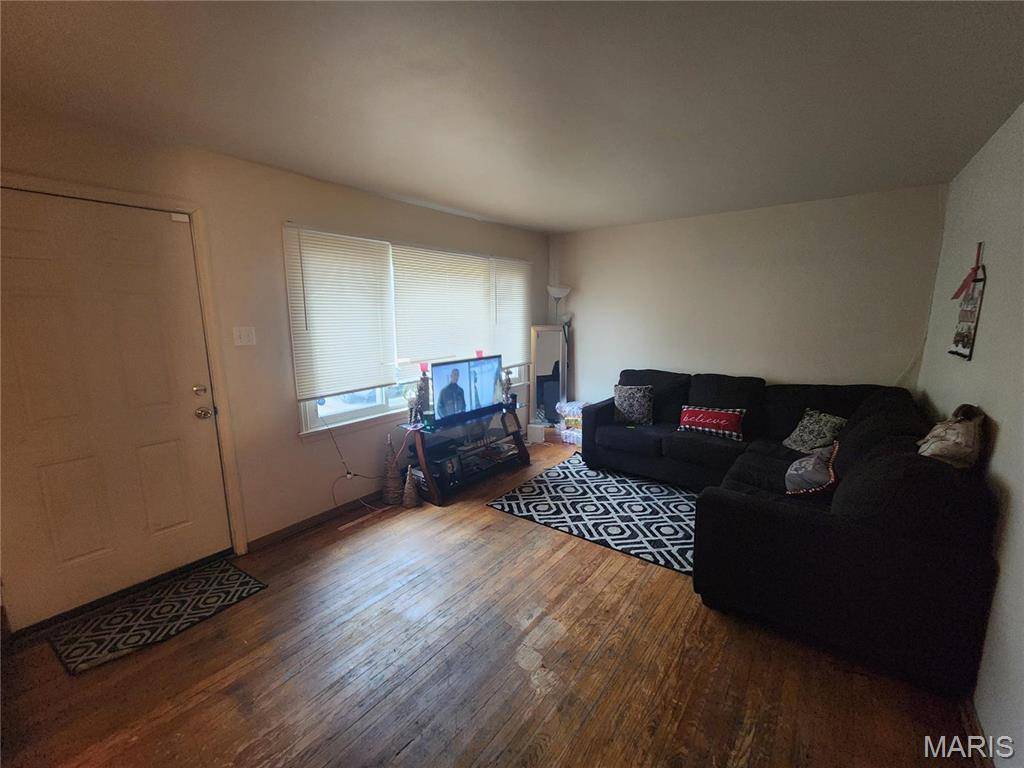St Louis, MO 63138,11665 Larimore RD