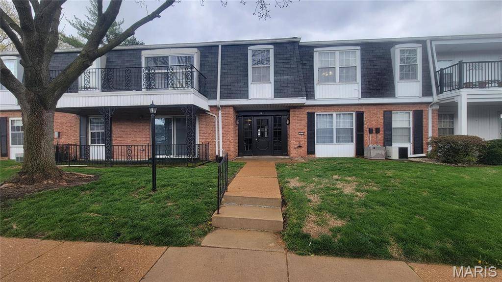 St Louis, MO 63125,1674 Blue Ridge DR #A